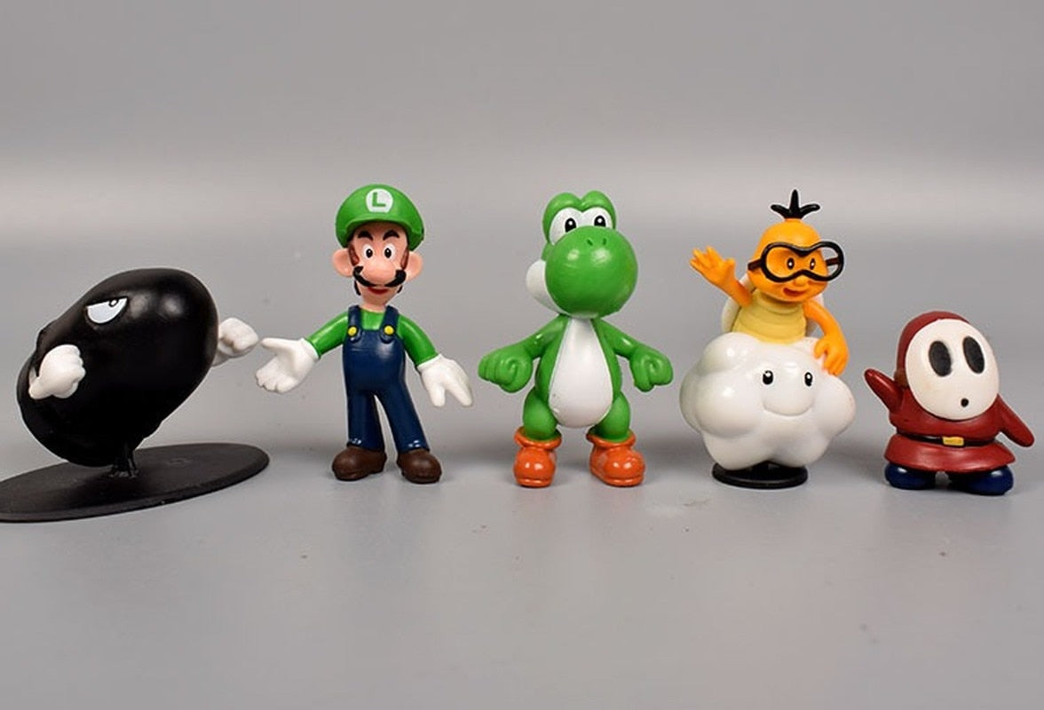 18-Piece Mario Figurine Kit