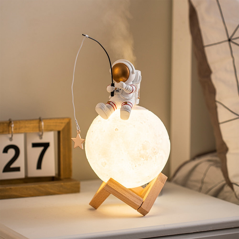 Astronaut Humidifier on the Moon