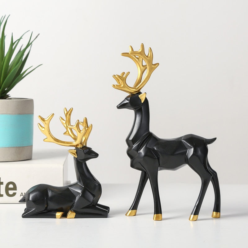 2-Piece Reindeer Sculptures